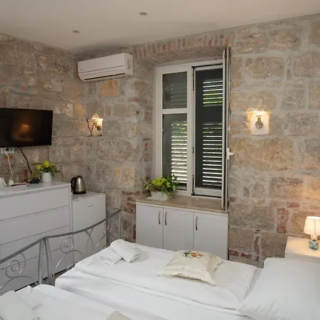 Downtown Private Apartment Split