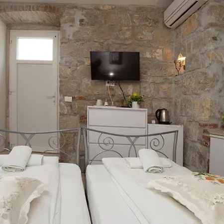Downtown Private Apartment Split